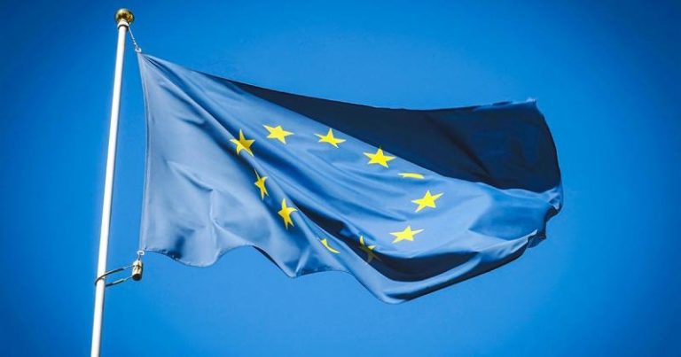 EU-Parlament prüft Aufhebung der Immunität von fünf Abgeordneten im Huawei-Untersuchungsfall