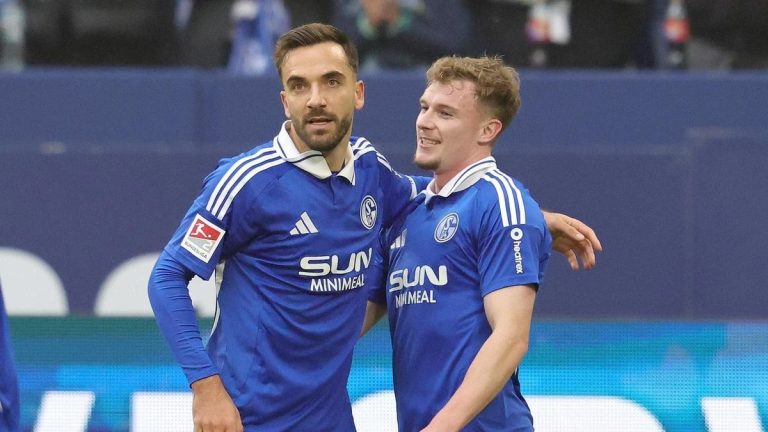 Schalke 04 bangt vor Duell in Düsseldorf – Klassenerhalt weiter offen Schalke 04 bangt vor Duell in Düsseldorf – Klassenerhalt weiter offen